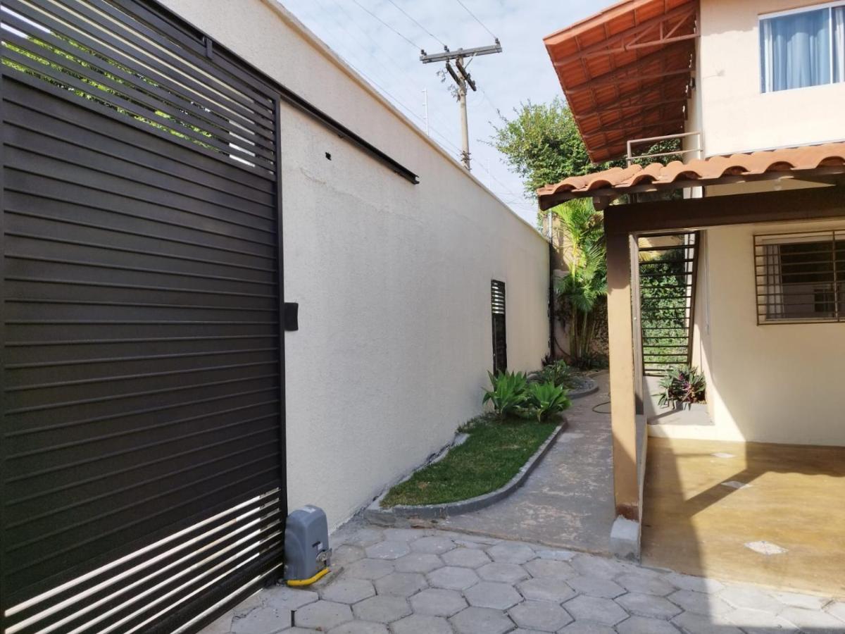 Condominio Capim Santo Goiânia Exteriör bild